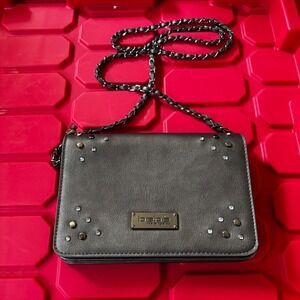 Bebe Los Angeles Women's EUC Crossbody Bag Studded Chain Strap